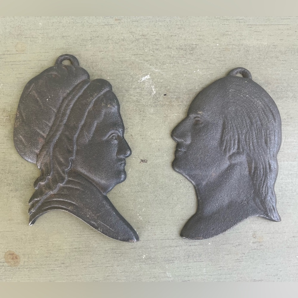 Vintage Cast-Iron Martha & George Washington Silhouette Busts Wall Decor Set